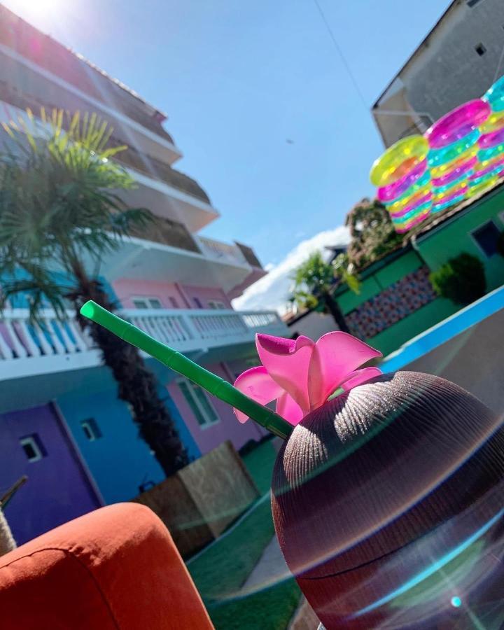 نزل Casa Barbie كوستِنيست المظهر الخارجي الصورة