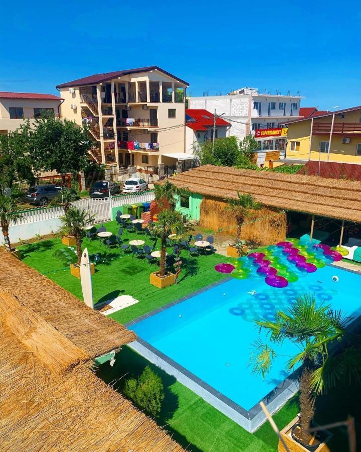 نزل Casa Barbie كوستِنيست المظهر الخارجي الصورة