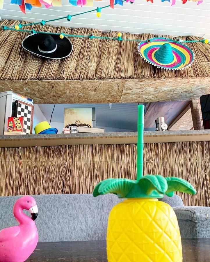 نزل Casa Barbie كوستِنيست المظهر الخارجي الصورة