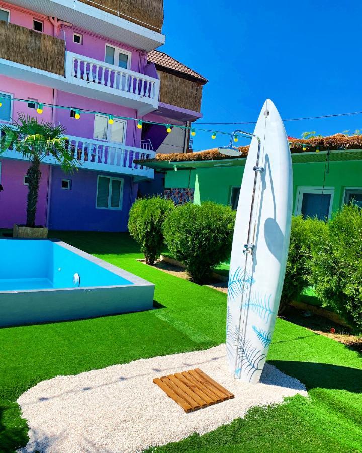 نزل Casa Barbie كوستِنيست المظهر الخارجي الصورة