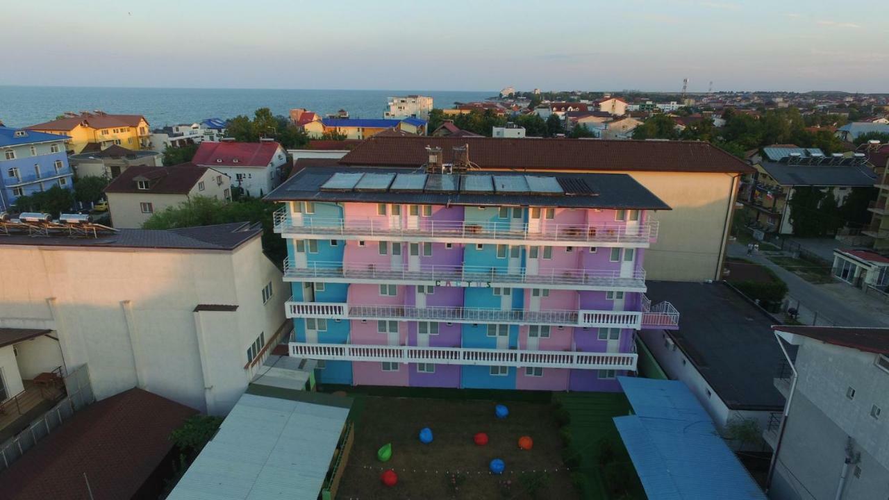 نزل Casa Barbie كوستِنيست المظهر الخارجي الصورة